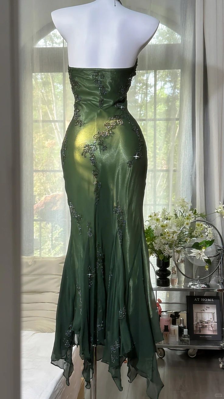 Elegantes Meerjungfrauen-Halterkleid aus dunkelgrünem Chiffon, ideal für Abschlussball, Party, 20. Geburtstag oder Abschlussfeier (Modell N1616)