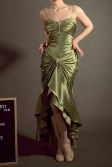 Robe de bal longue sirène élégante à fines bretelles en satin vert foncé, robe de soirée somptueuse N1782