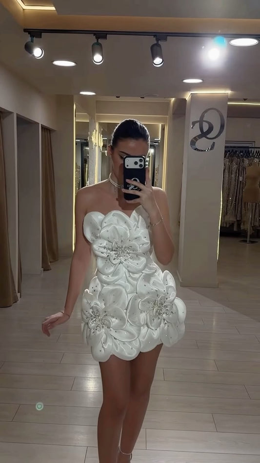 Cute Hoco Dress Homecoming Dresses Ball Gown Strapless White With Flowers 17th Birthday Party Outfits RB6396