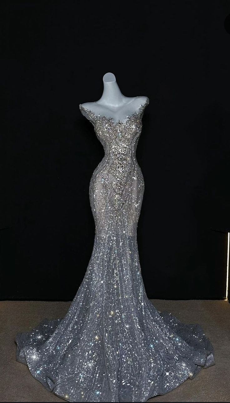 Elegant Wedding Gown With Beading Long Autumn Winter Bridal Dress Wedding Dresses RB8934