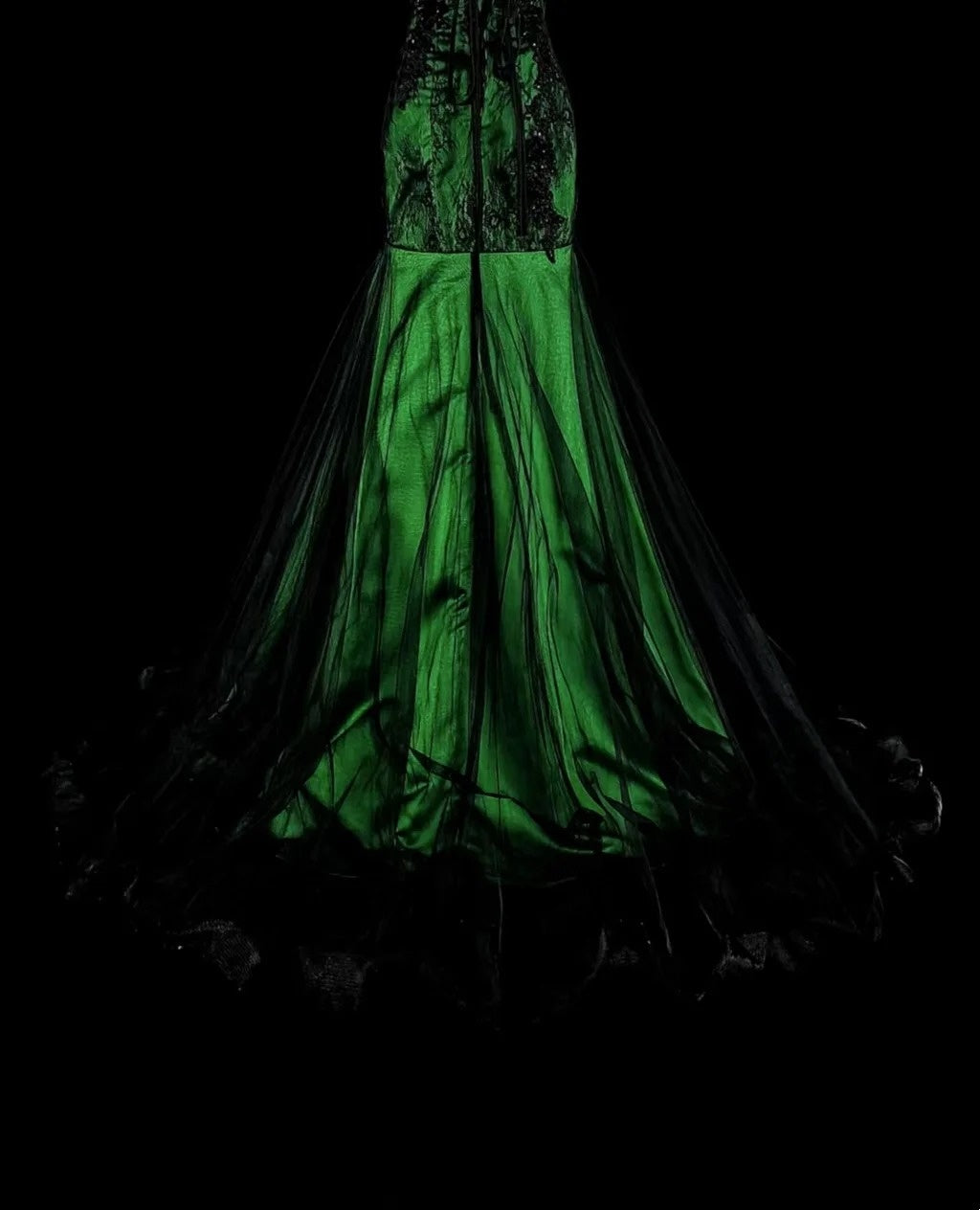Robe de bal longue vintage années 1760, style sirène, bustier vert avec appliques noires N1606