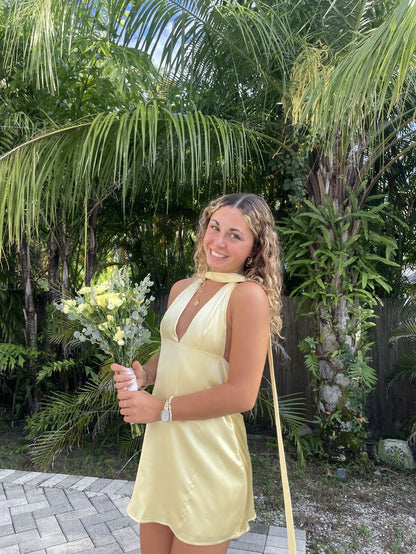 Yellow Satin V Neck A-Line Sleeveless Short Homecoming Dress University Ideas Inspo Short Hoco Court Gowns RB7261