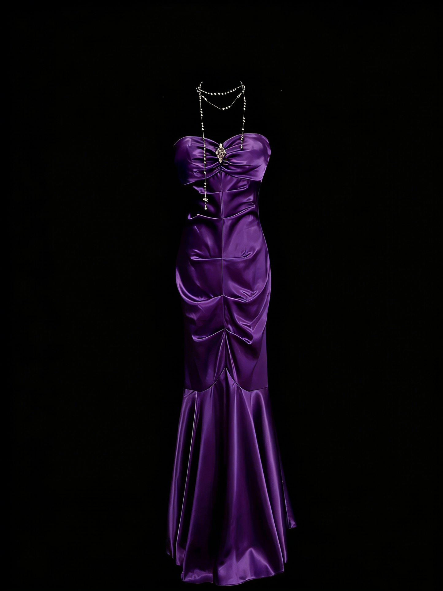 Robe de bal longue de soirée vintage sirène, décolleté cœur, en satin raisin, sans manches, années 80, N1450