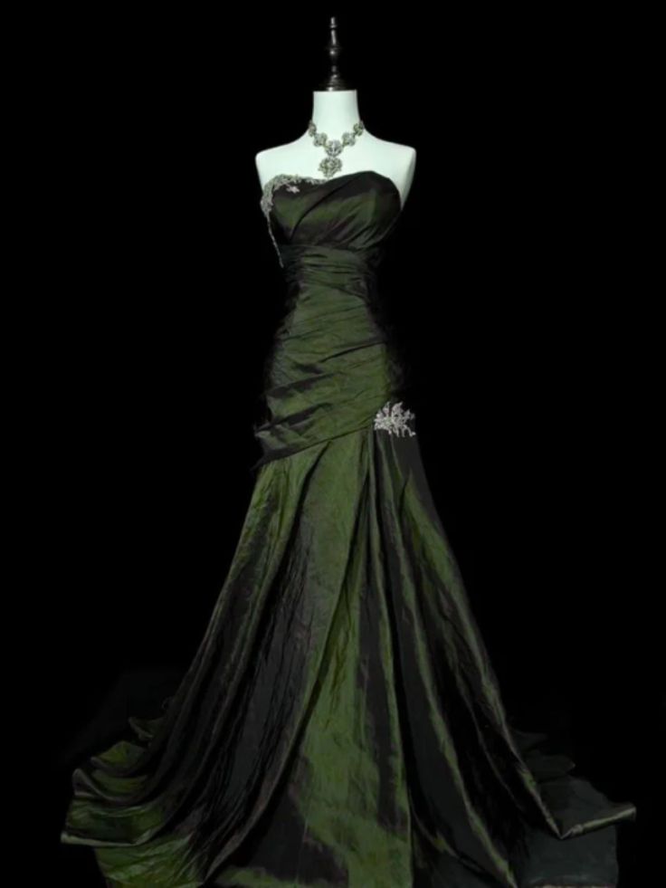 Robe de soirée longue en taffetas vert avec décolleté cœur et dentelle, robe de bal en taffetas vert N1780