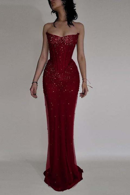 Elegantes, trägerloses Meerjungfrauen-Abendkleid in Weinrot mit Pailletten und Perlen, perfekt für festliche Anlässe und den 17. Geburtstag (AB804)