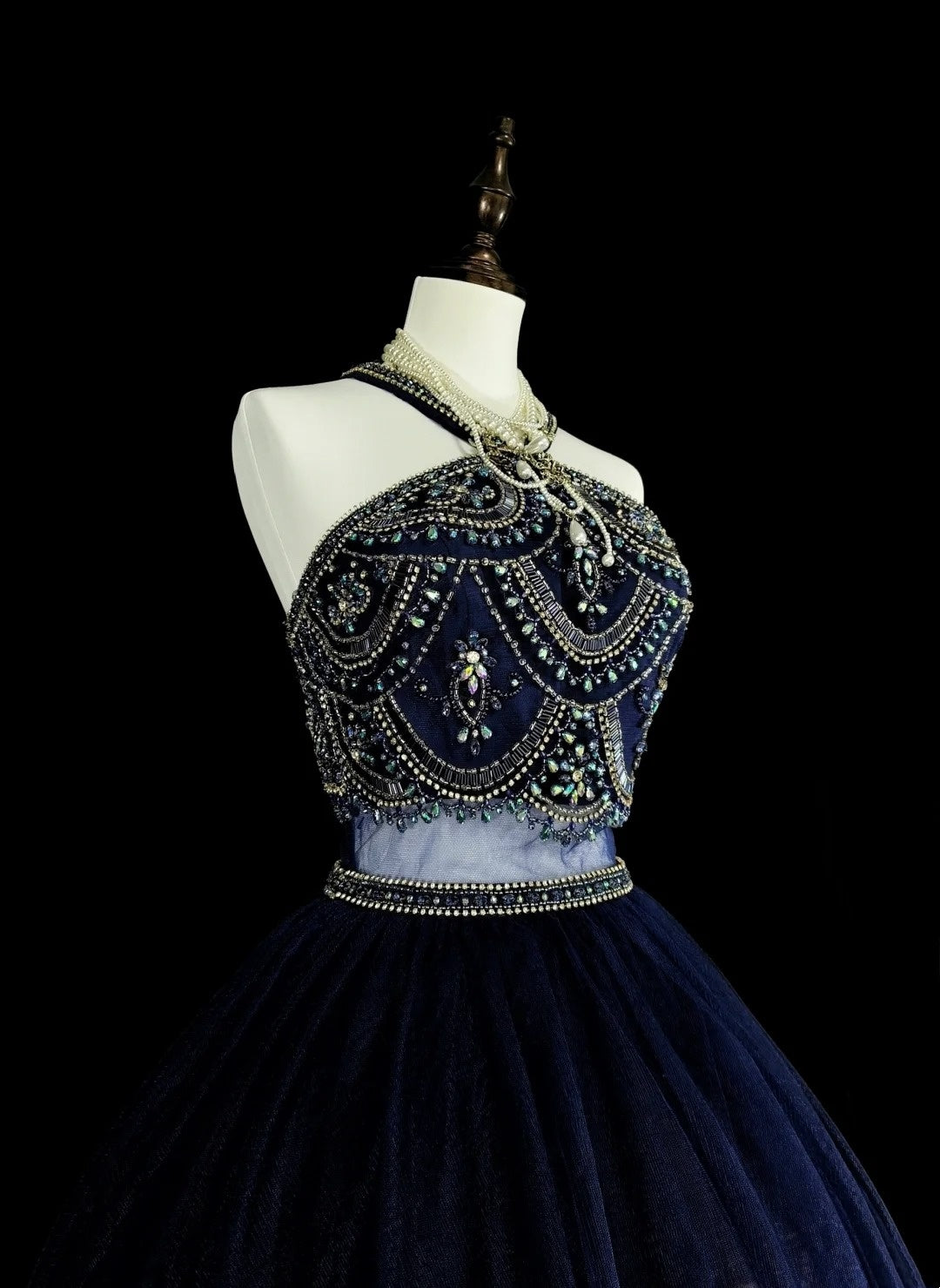 Robe de bal vintage années 70, col montant, tulle bleu marine orné de perles, sans manches, robe de soirée longue et élégante N1485