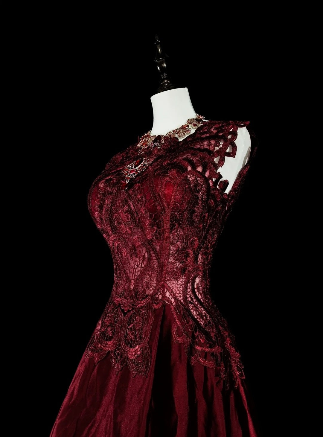 Robe de bal rétro années 70, coupe trapèze, décolleté rond, dentelle bordeaux, sans manches, N1486