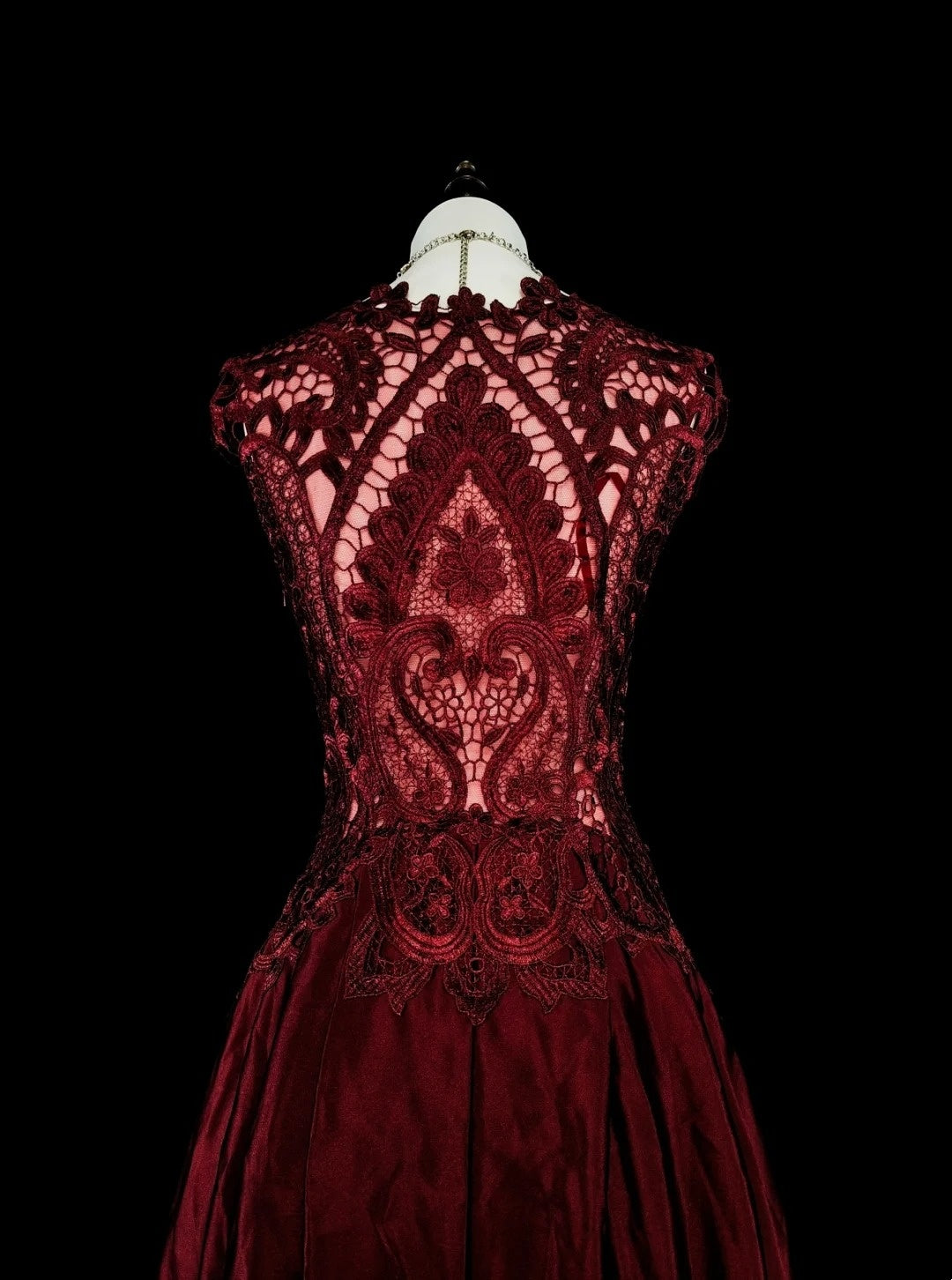 Robe de bal rétro années 70, coupe trapèze, décolleté rond, dentelle bordeaux, sans manches, N1486