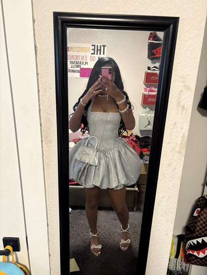 Robe de soirée tendance dos-nu à sequins courte Inspo Rio pour l'obtention du diplôme Robes de soirée RB4067