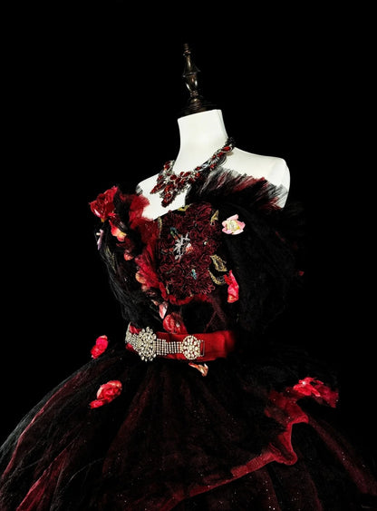 Robes de bal modestes Robe de bal bustier en tulle bordeaux avec applique longue robe de quinceañera N3066
