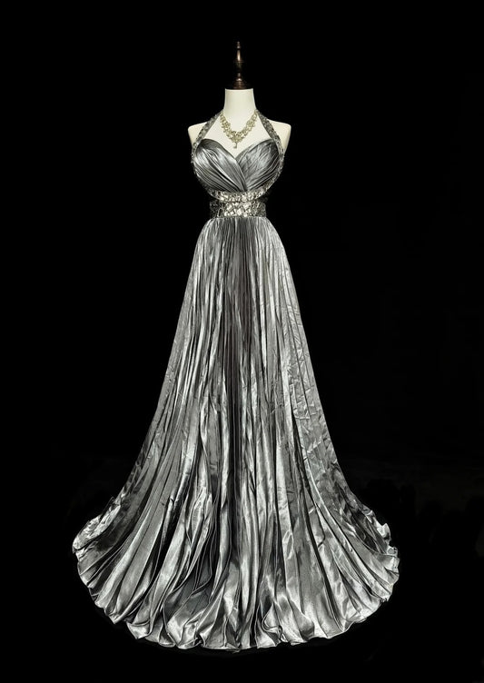Vintage 1960er Jahre Neckholder Ärmelloses Satin Plissee A-Linien-Abendkleid Silbergrau N1575