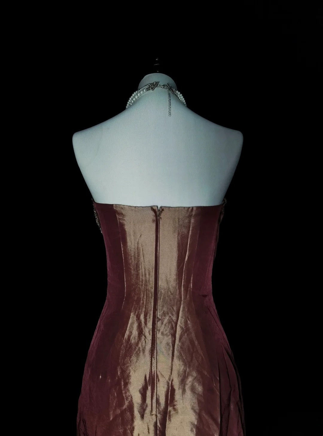 Robe de bal longue sirène vintage marron sans bretelles et perles, style années 80, référence N1490