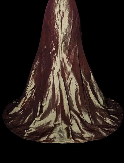 Robe de bal longue sirène vintage marron sans bretelles et perles, style années 80, référence N1490