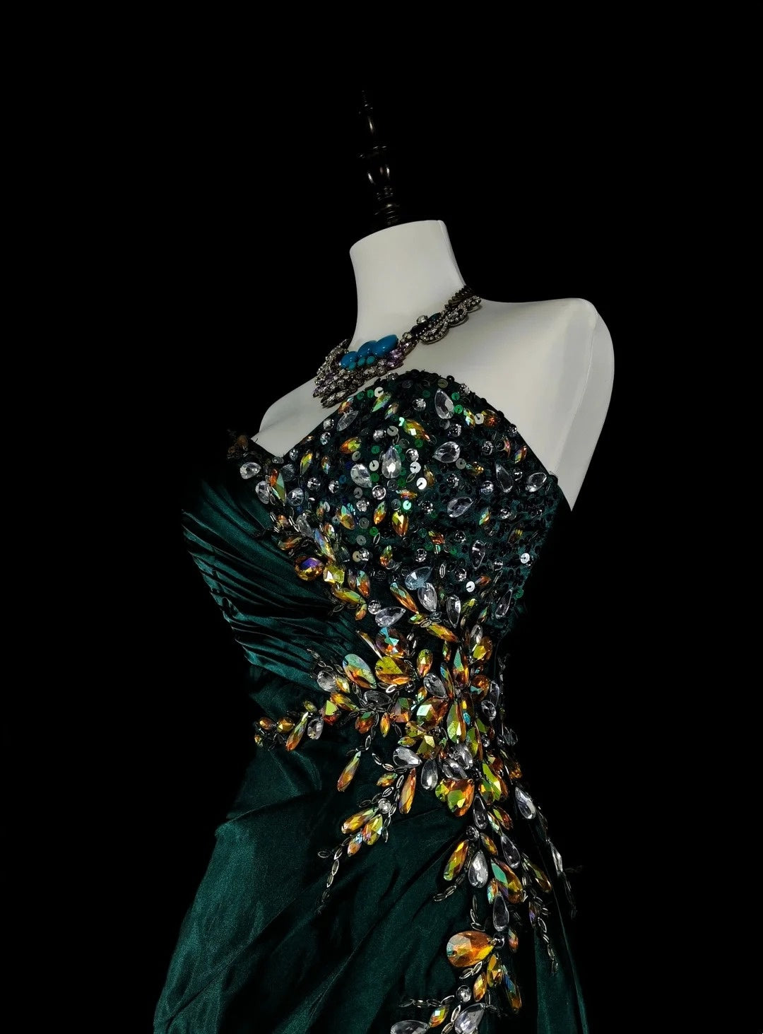 Robe de bal vintage sirène bustier cœur vert foncé satin sans manches années 90, inspiration années 90, robe de soirée longue et élégante N1498