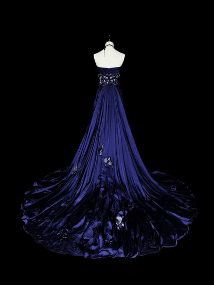 Robe de bal vintage années 90, coupe trapèze, sans bretelles, en satin bleu roi, sans manches, inspiration années 90, robe de soirée longue et élégante N1499