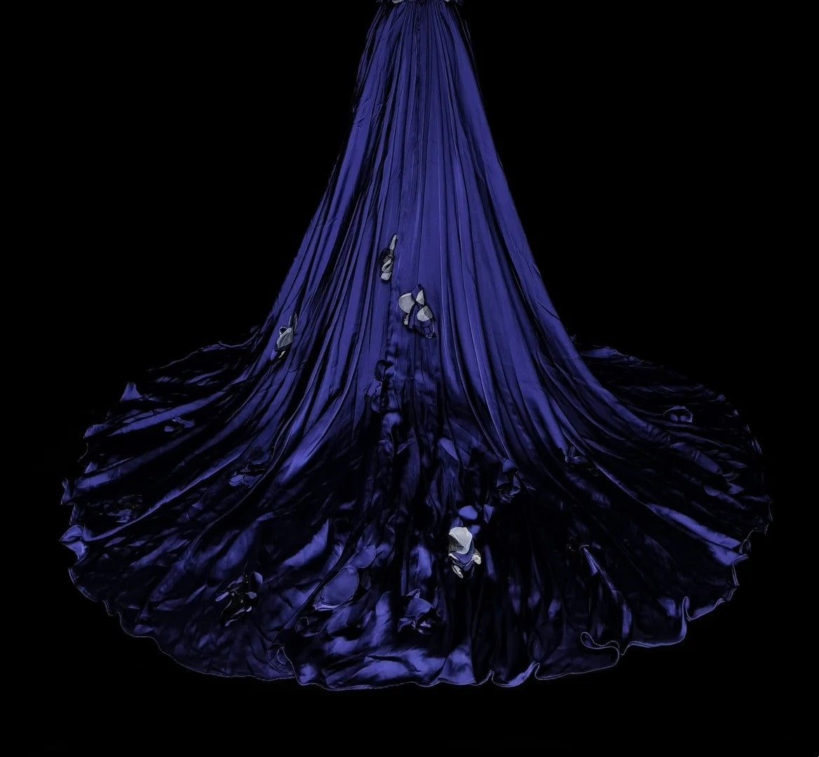 Robe de bal vintage années 90, coupe trapèze, sans bretelles, en satin bleu roi, sans manches, inspiration années 90, robe de soirée longue et élégante N1499