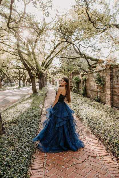 Elegantes Ballkleid mit Herzausschnitt, marineblau, aus Tüll, langes Abendkleid AB475