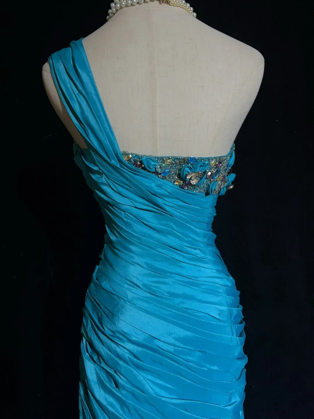 Robes de bal vintage Sirène Asymétrique Rétro Taffetas Bleu Perlé Années 90 Robe de Soirée Longue N2905