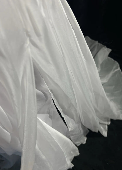 Zeitlose Hochzeitskleider Meerjungfrau Neckholder Chiffon Weißer Satin mit Perlen Lange Brautkleider N3474
