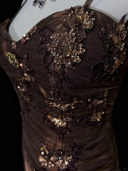 Robes de bal modestes trapèze à fines bretelles en satin marron sans manches longues tenues de soirée formelles N3639