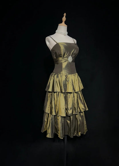 Vintage A Line Spaghetti Strap Olive Green Knee Length Party Dress Cocktail Gown Homecoming Dresses N3901