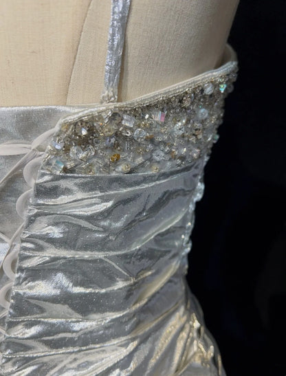 Charmantes Robes de bal Sirène Bretelles fines Gris argenté avec perles Longues Robes de soirée formelles N3687