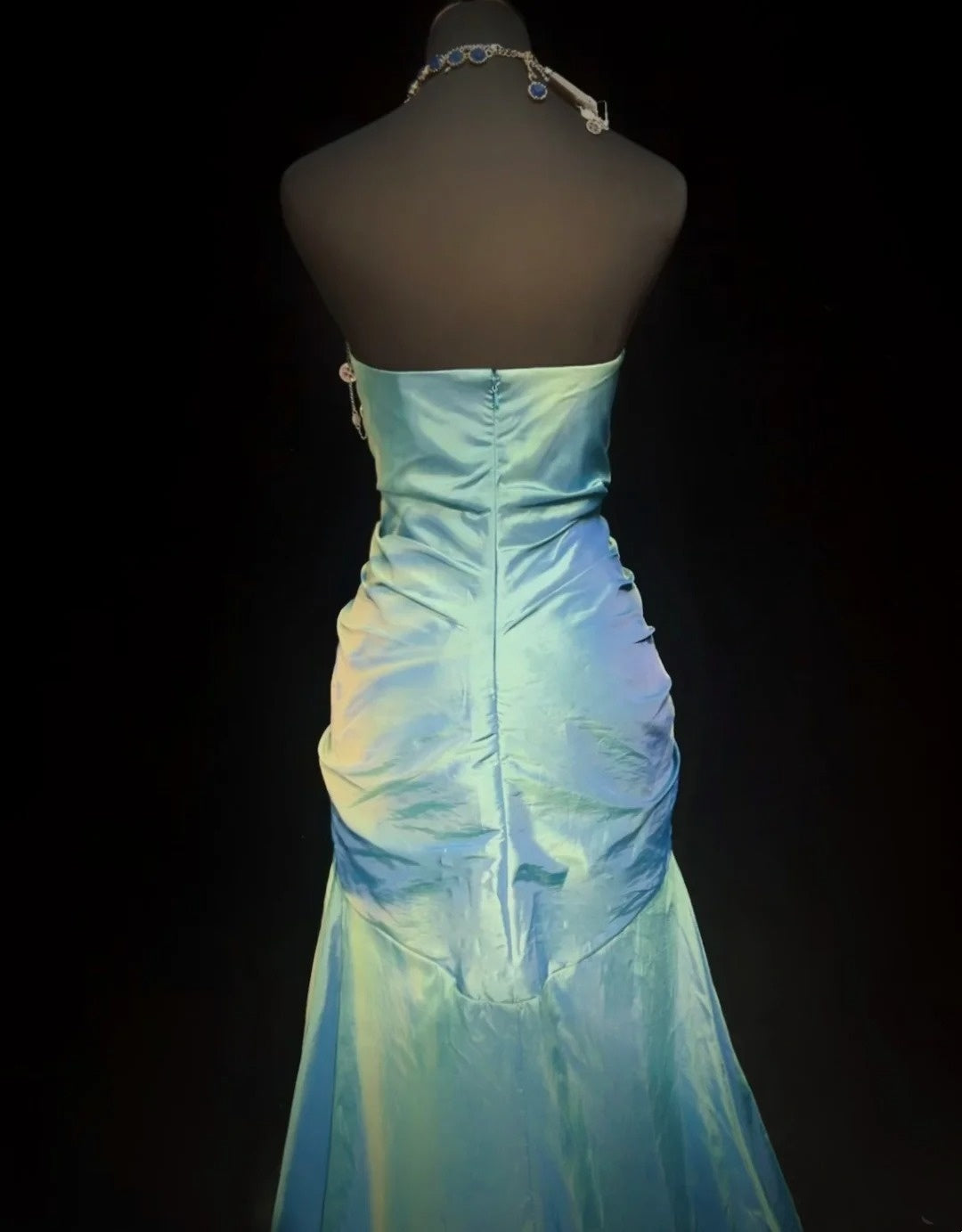Élégantes robes de bal sirène en taffetas vert bustier perlé sans manches longue robe de soirée N2896