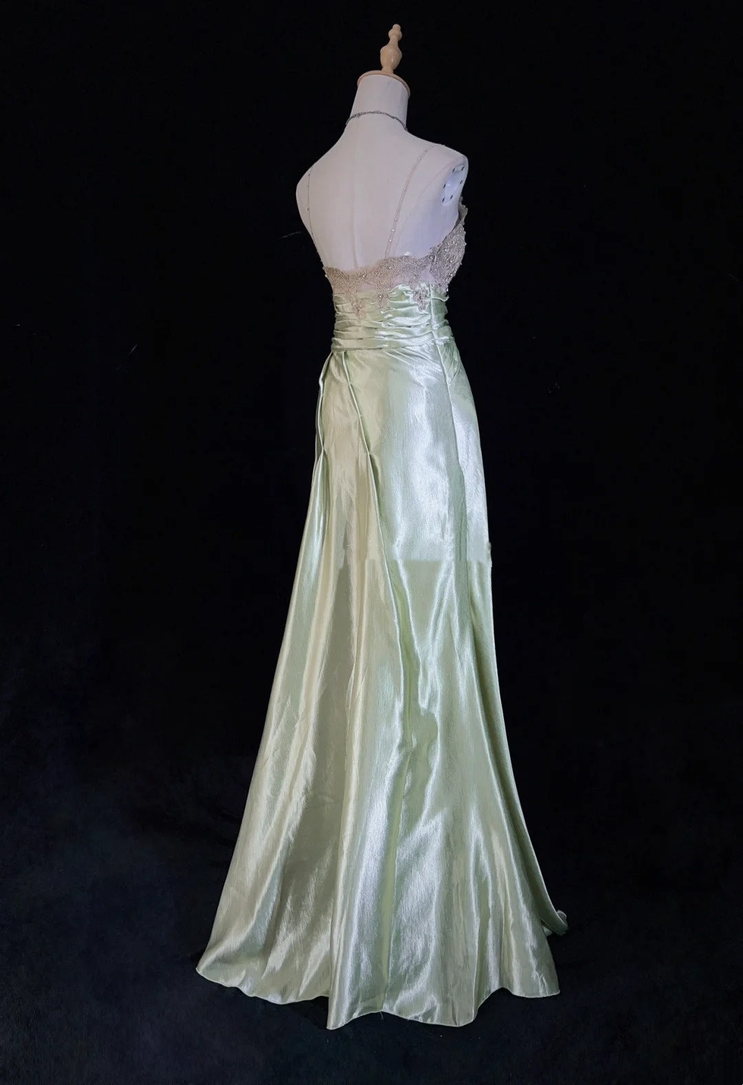 Robes de bal élégantes Inspo Sirène Bretelles Spaghetti Satin Vert Sauge Avec Dentelle Perles Pour Femmes Robe Formelle N3230