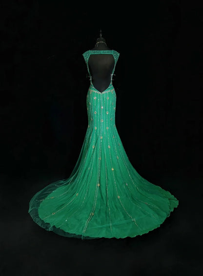 Élégante Robe de Bal Sirène Col en V Vert Tulle Dos Nu avec Perles Robe de Soirée N2872
