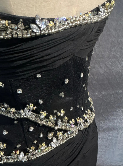 Bescheidene Ballkleider Meerjungfrau Spaghetti-Träger Schwarz Krawatte Chiffon mit Perlen Abendkleid N3857
