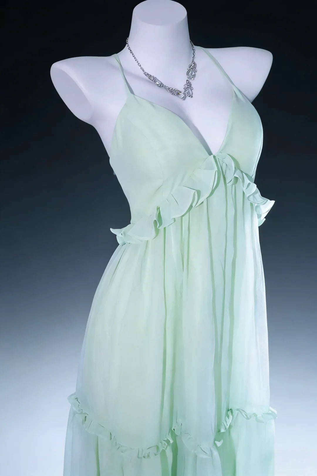 Elegante Ballkleider A-Linie Neckholder Salbeigrün Chiffon Rückenfrei Langes Abendkleid N3044