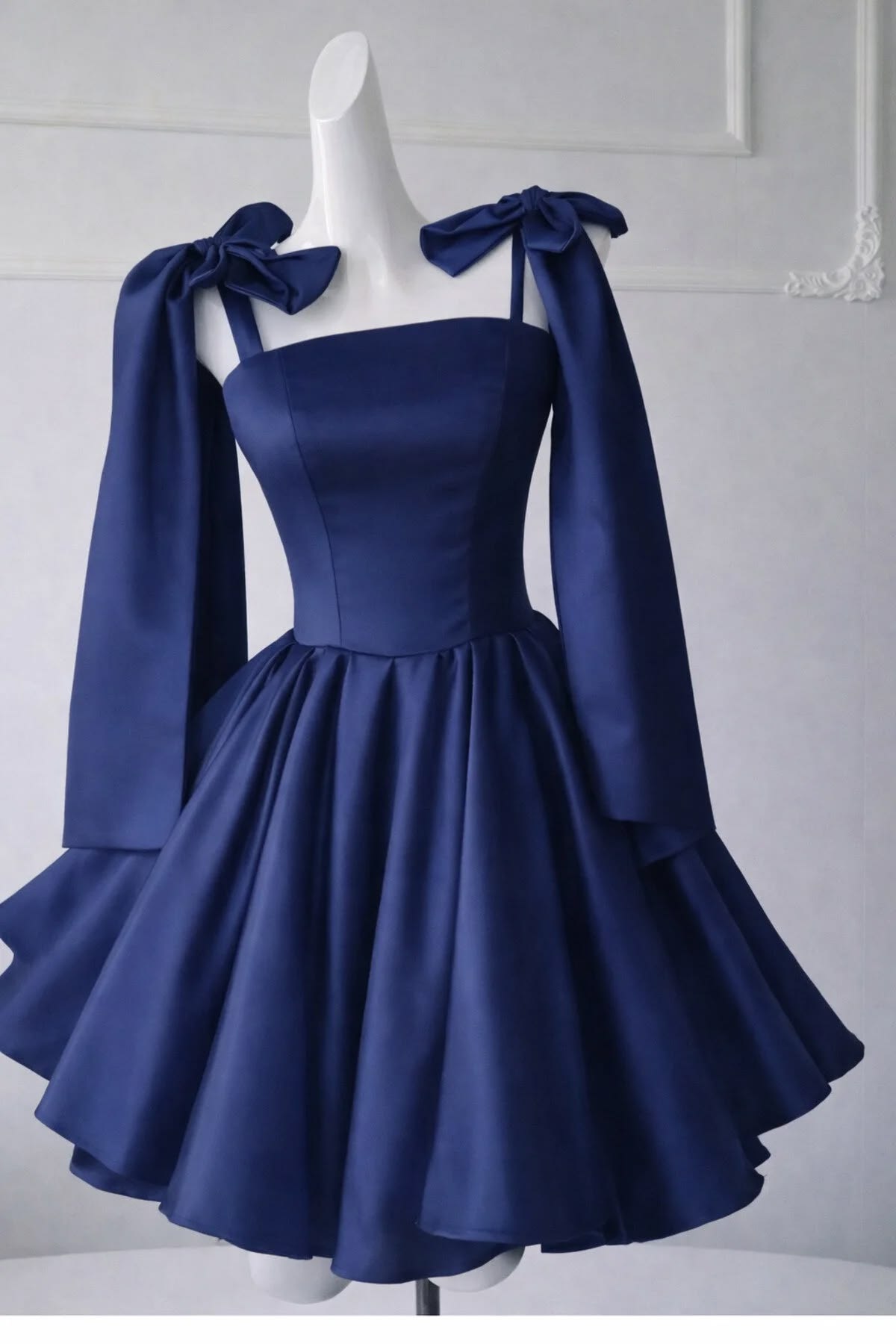 Hübsches Ballkleid Spaghettiträger Marineblau Kurzes Heimkehrkleid Kurze Party Geburtstagskleider RB4182