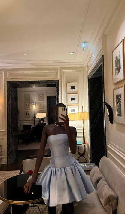 Light Blue Fashion Chic Off Shoulder A-Line Ruffle Short Satin Homecoming Dress Cocktail Party Dress 16th Birthday Ideas Outfits RB7892