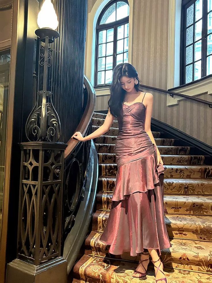 Elegantes und schickes asymmetrisches Rüschen-Cami-Kleid für Damen, schlichtes Party-, Abschlussball-, Abend-, Geburtstags- oder Hochzeitsgastkleid AB956