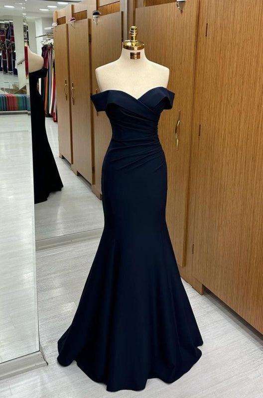 Robe de bal sirène longue bleu marine à épaules dénudées et manches courtes décolletées en cœur - Tenue d'anniversaire AB2390