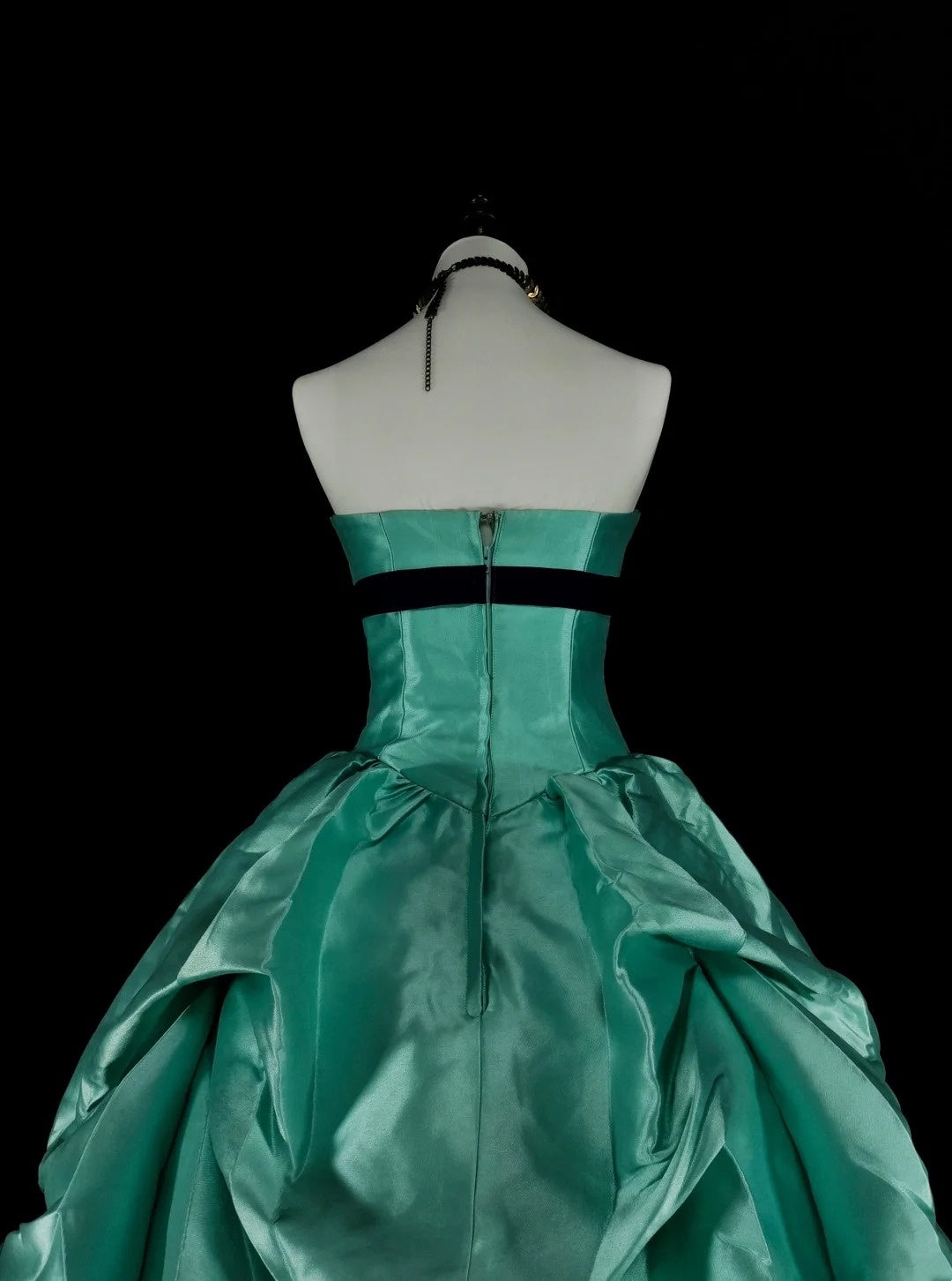 Robe de bal vintage années 1760, bustier vert cœur, plissée en satin, longue robe de bal N1598