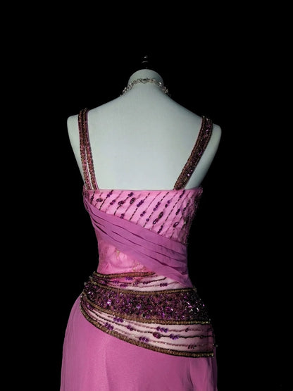 Vintage Meerjungfrauen-Abendkleid aus den 1960er Jahren mit herzförmigem Ausschnitt, Trägern, ärmellos, aus rosa Satin, N1597