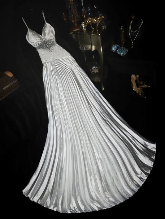 Romantic A line Spaghetti Straps Gray With Beading High School Dances Prom Dresses 8th Grade Formal Outfits Evening Gown RB8442