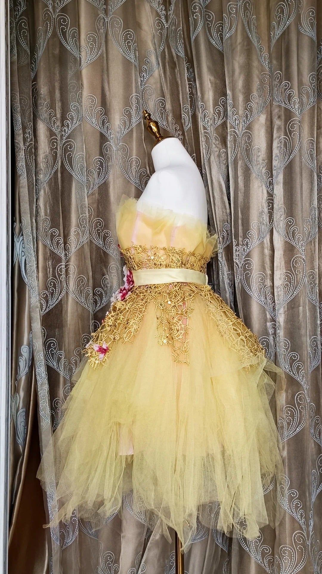 Mignonne Robe de Bal Courte en Tulle Jaune sans Bretelles, Robe de Soirée Cocktail, Robe de Rentrée N4195