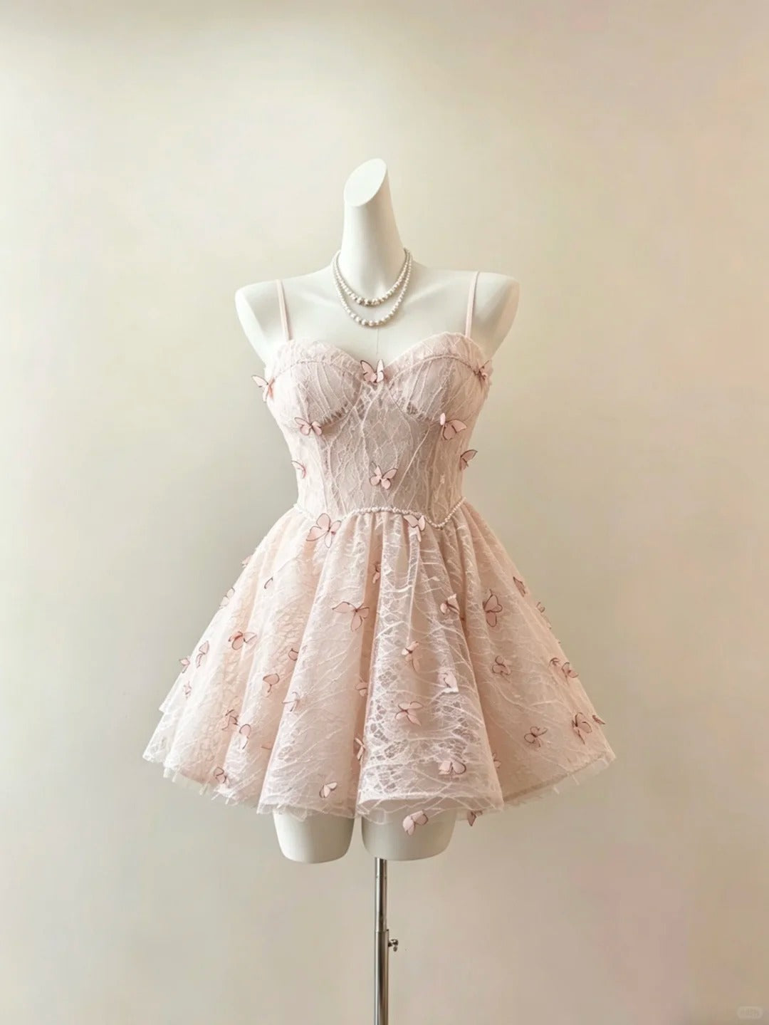 Beautiful Ball Gown Spaghetti Strap Blush Pink Lace Mini Grad Dresses Short Inspo Senior Homecoming Outfits RB4700