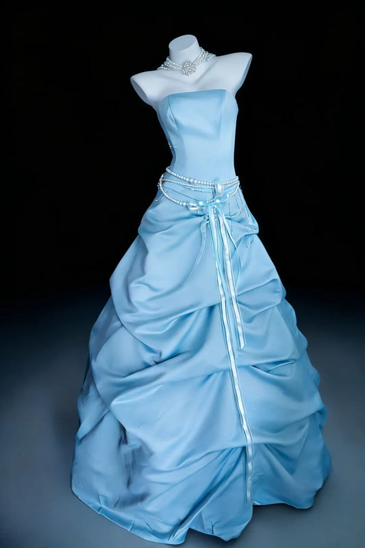 Bescheidene Ballkleider für den Abschlussball, trägerlos, aus blauem Satin mit Rüschen, langes Quinceañera-Kleid N3049