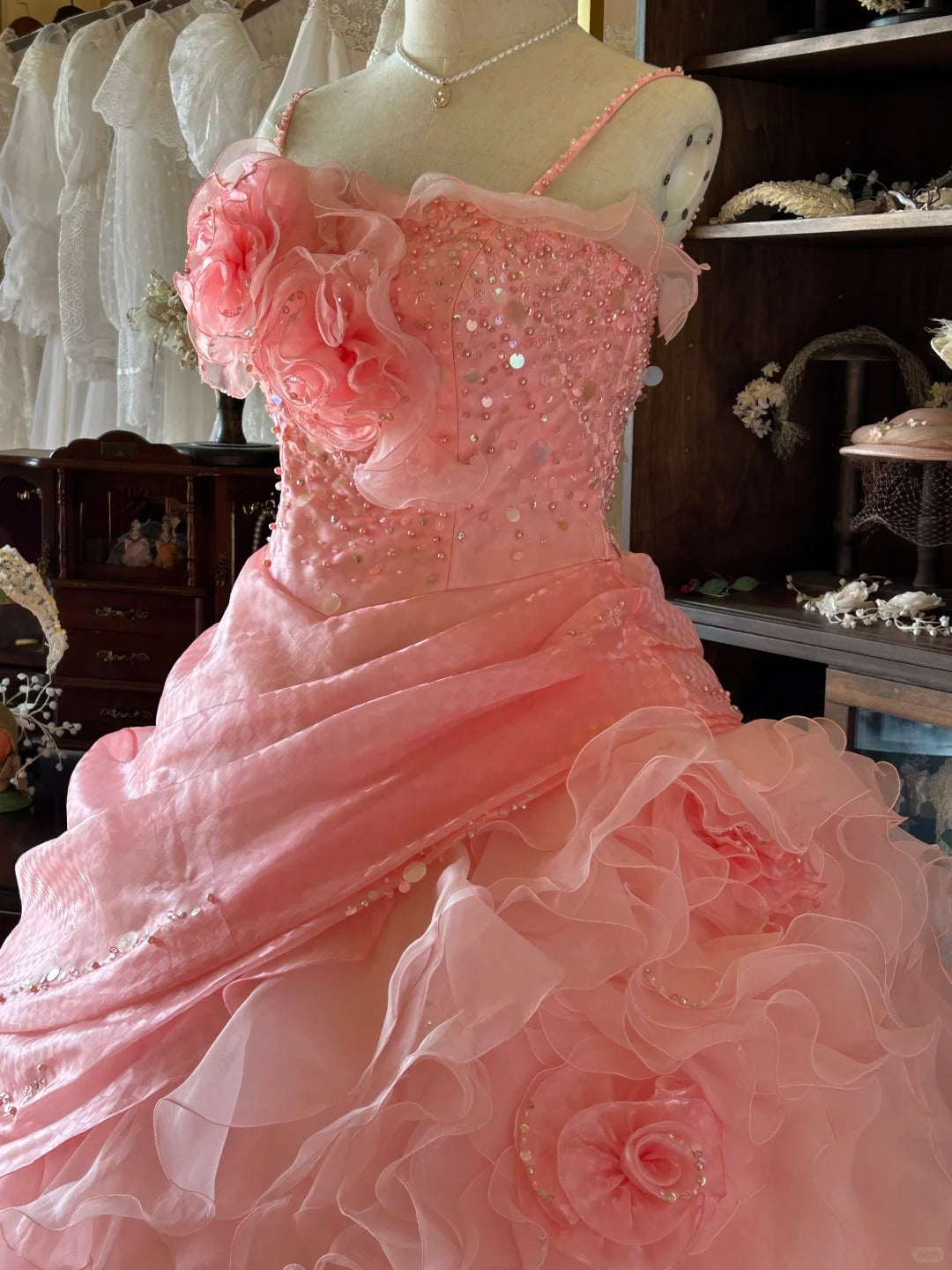 Vintage Ball Gown Spaghetti Straps Pink With Layers Tiered Sweet 16 Dresses Quinceanera Dress Long 15 Vestidos De Fiesta N2263