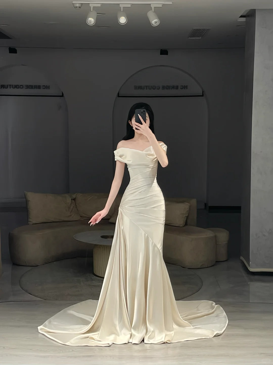 Prinzessin Hochzeitskleider Meerjungfrau Carmen-Ausschnitt mit kurzen Ärmeln Brautkleid N3082