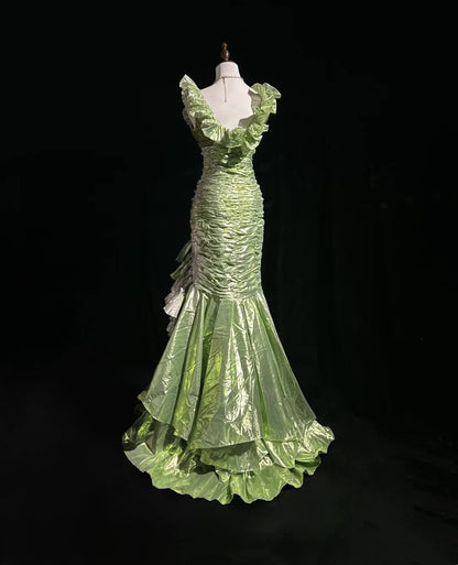 Vintage Ball Ästhetische Kleider Meerjungfrau V-Ausschnitt Grün mit Perlen Lang Abendkleid N3059