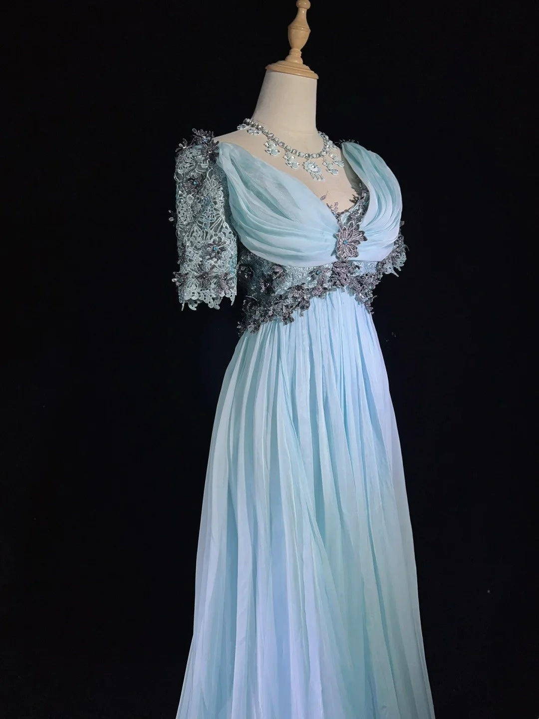 Robes de bal vintage des années 60, coupe trapèze, col en V, mousseline bleu ciel clair avec appliques, longue robe de bal N3109