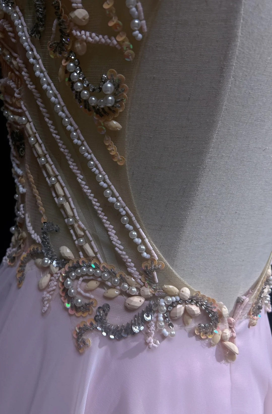Vintage Ballkleid-Ästhetik Kleider A-Linie Schmuck Perle Rosa Chiffon Mit Perlen Lang Formales Kleid N3033