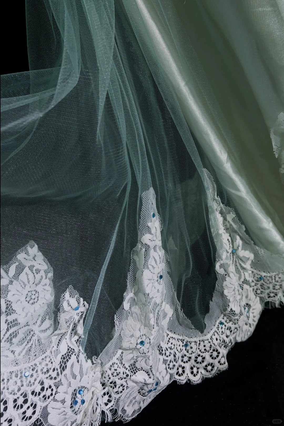 Bescheidene Abschlussballkleider Meerjungfrau One Shoulder Blau Tüll Spitze Ärmellos Mit Rüschen Festliches Abendkleid N3833