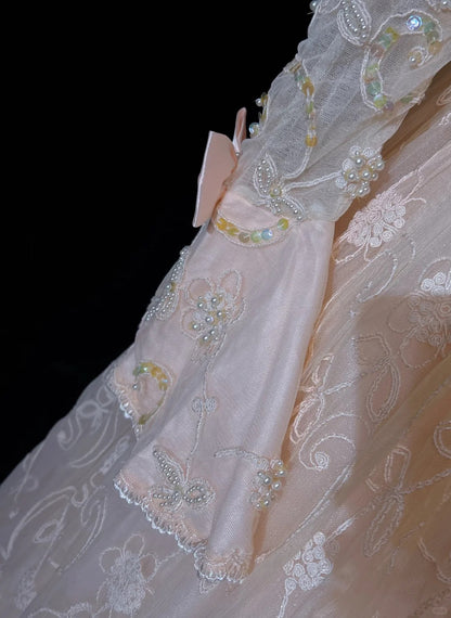 Prinzessin Abschlussballkleider Ballkleid V-Ausschnitt Rosa Spitze mit langen Ärmeln mit Perlen Formelle Abendgarderobe N3878