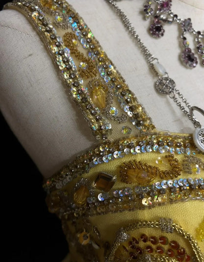 Robes Esthétiques de Bal Vintage Ligne A Col Carré Jaune Couches Superposées avec Perles Longue Robe de Soirée N3060