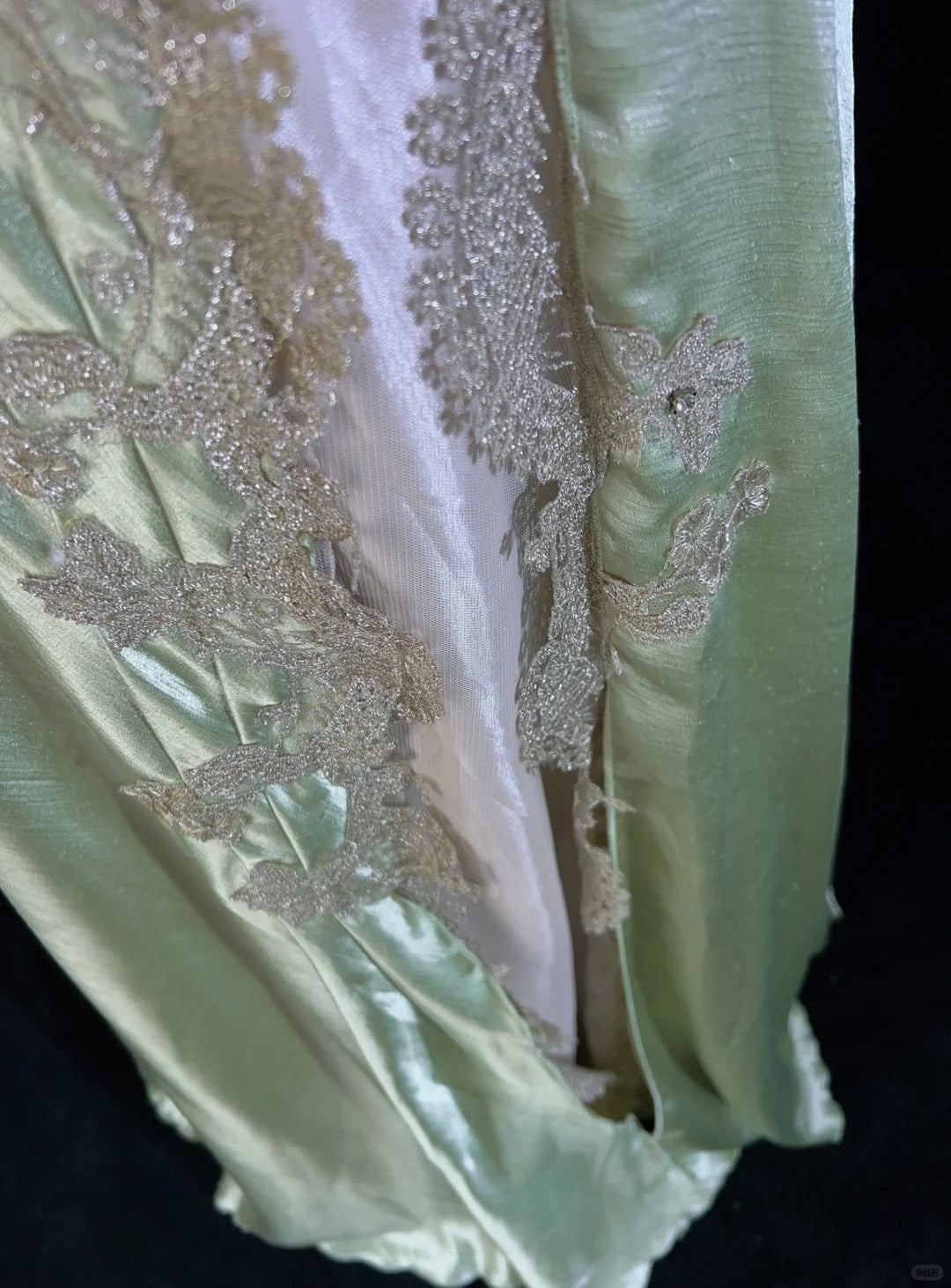 Robes de bal élégantes Inspo Sirène Bretelles Spaghetti Satin Vert Sauge Avec Dentelle Perles Pour Femmes Robe Formelle N3230